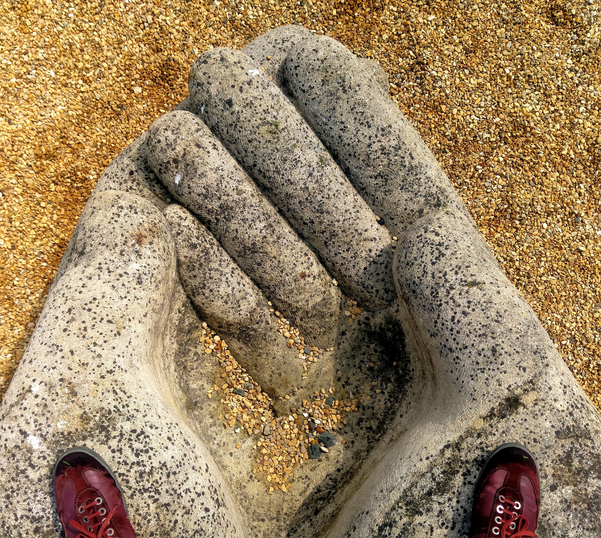 cuppedhands 4 2000px